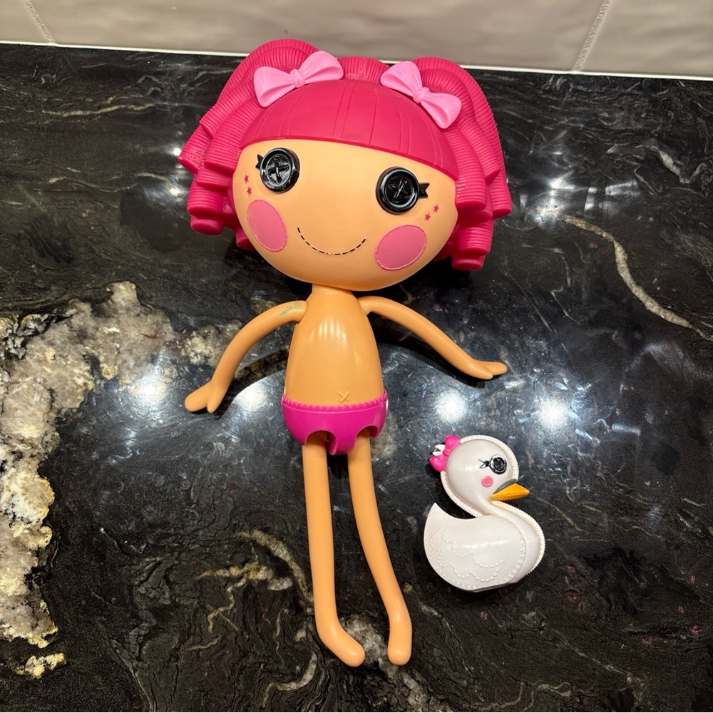 Lalaloopsy Tippy Tumbelina Doll And Pet Swan